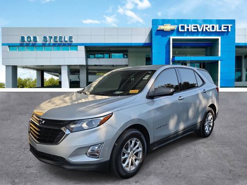 Used 2019 Chevrolet Equinox LS FWD image 3
