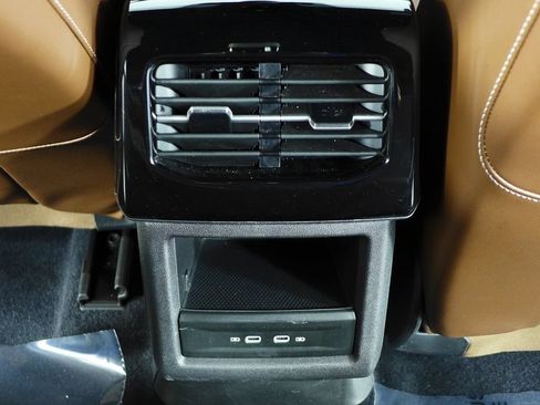 Certified 2023 Volkswagen ID.4 Pro RWD image 23