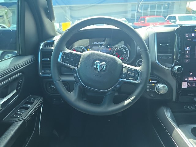 Used 2026 RAM 1500 Laramie AWD/4WD image 17
