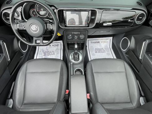 Used 2014 Volkswagen Beetle 1.8T FWD image 28