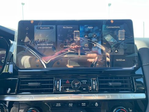 New 2026 Nissan Pathfinder SL w/ SL Premium Package AWD/4WD image 11