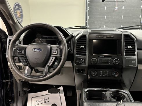 Used 2022 Ford F350 XLT w/ XLT Premium Package AWD/4WD image 30