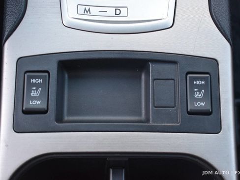 Used 2013 Subaru Outback 2.5i Premium AWD/4WD image 27