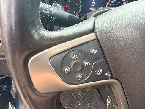 Used 2016 GMC Sierra 1500 Denali w/ Enhanced Driver Alert Package AWD/4WD image 17