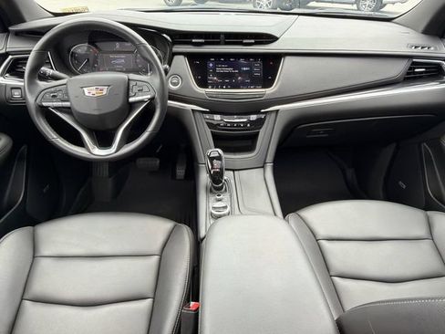 Certified 2024 Cadillac XT6 Luxury w/ LPO, Floor Liner Package AWD/4WD image 20