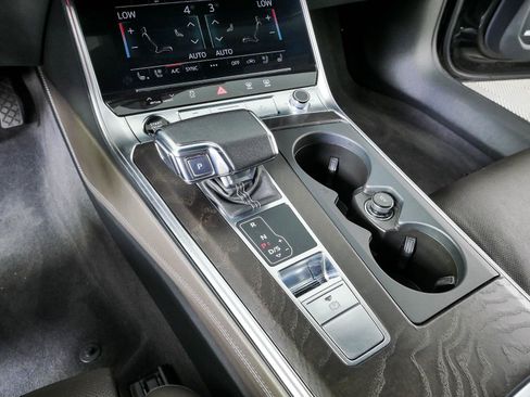 Used 2023 Audi A7 3.0T Prestige w/ Luxury Package AWD/4WD image 19