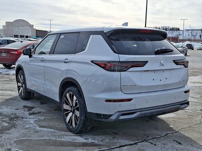 New 2026 Mitsubishi Outlander SE