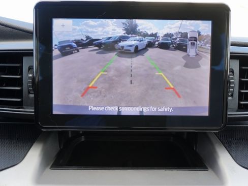 Certified 2021 Ford Explorer 2WD image 12