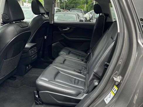 Used 2018 Audi Q7 3.0T Premium Plus w/ Premium Plus Package image 12