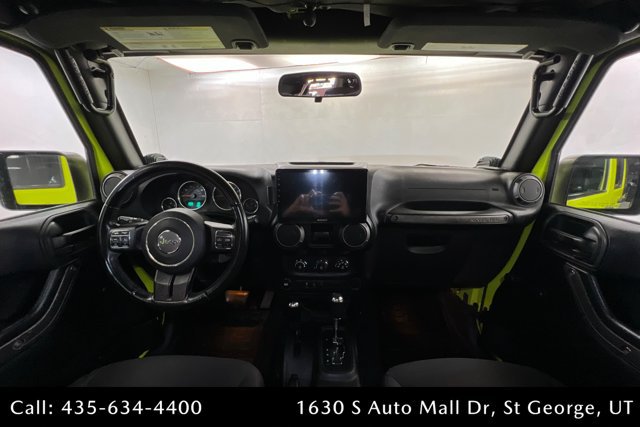 Used 2017 Jeep Wrangler Unlimited Sport w/ Connectivity Group AWD/4WD image 9