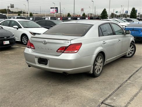 Used 2009 Toyota Avalon Limited image 5
