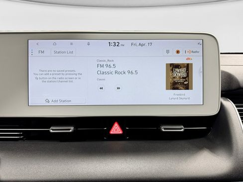 Used 2023 Hyundai Ioniq 5 SEL image 14