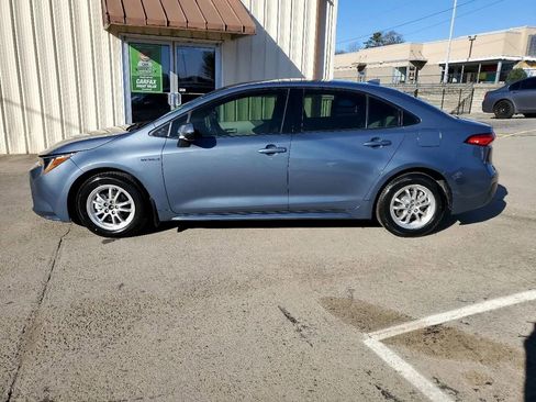 Used 2020 Toyota Corolla LE image 6