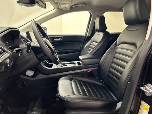 Certified 2024 Ford Edge SEL w/ Convenience Package AWD/4WD image 11