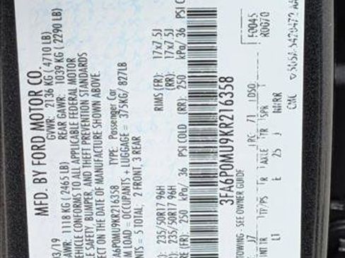 Used 2019 Ford Fusion SEL FWD image 25
