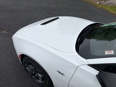 New 2026 Dodge Charger R/T w/ Driver Convenience Group AWD/4WD image 14