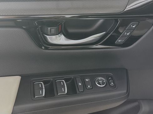 Certified 2025 Honda CR-V EX-L image 20