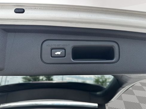 Certified 2025 Honda Odyssey Touring image 27