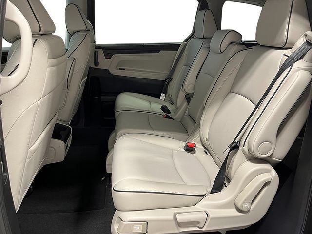 New 2027 Honda Odyssey Touring image 24