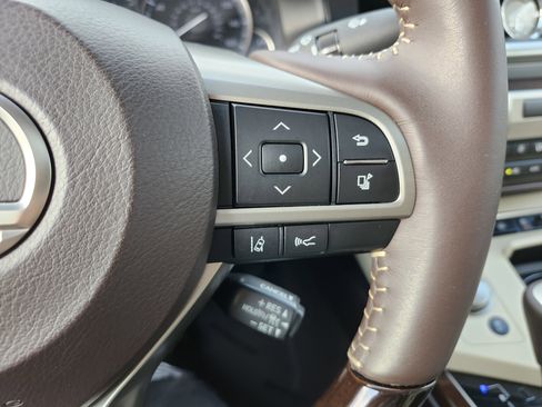 Used 2017 Lexus ES 350 image 37