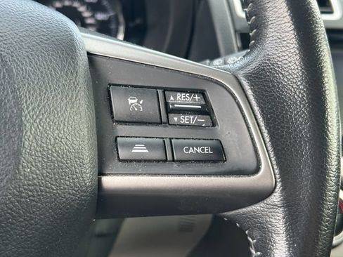 Used 2016 Subaru Forester 2.5i Touring w/ Eyesight & Navigation System AWD/4WD image 17