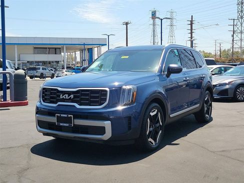 Used 2023 Kia Telluride S w/ S Sunroof Package AWD/4WD image 33