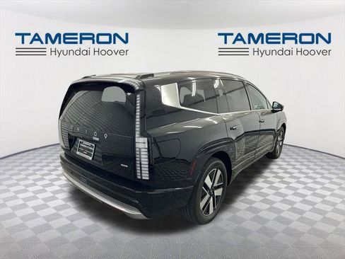 New 2026 Hyundai Ioniq 9 SEL image 5