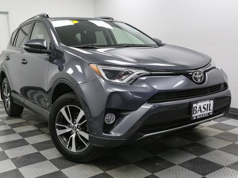 Used 2017 Toyota RAV4 XLE image 2