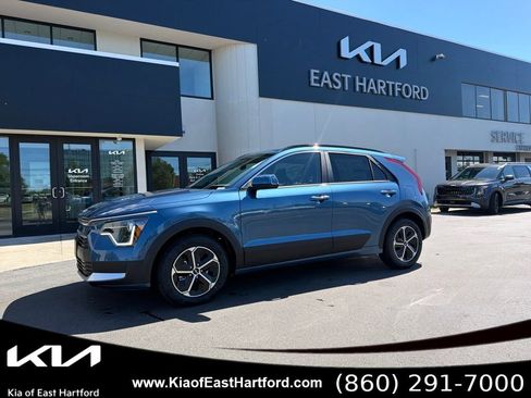 New 2026 Kia Niro EX FWD image 1