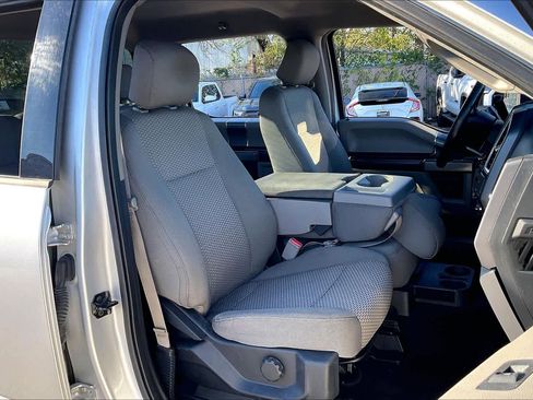 Used 2017 Ford F150 XLT w/ Equipment Group 301A Mid image 8