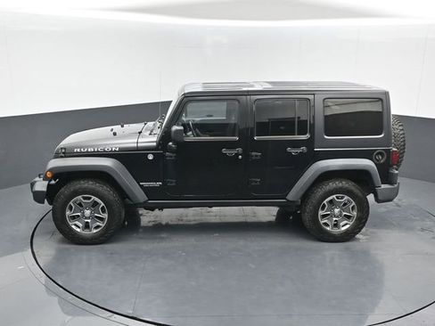 Used 2014 Jeep Wrangler Unlimited Rubicon w/ Connectivity Group image 12