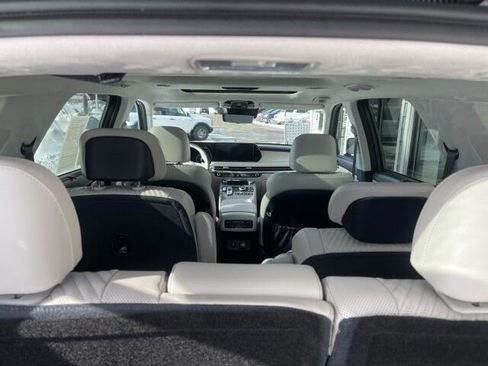 Used 2025 Hyundai Palisade Calligraphy image 20