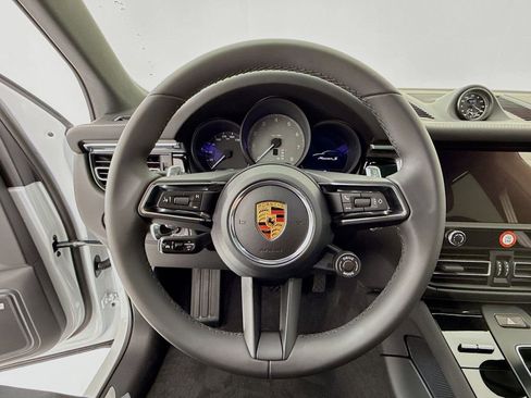 New 2026 Porsche Macan S image 15