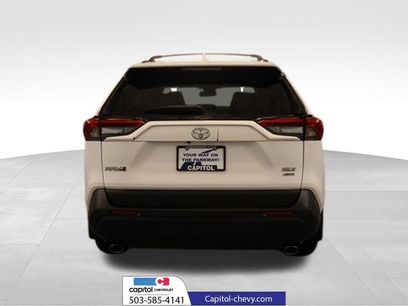 Used 2020 Toyota RAV4 XLE w/ Carpet Mat Package