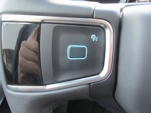 New 2025 Ford Expedition Active image 34