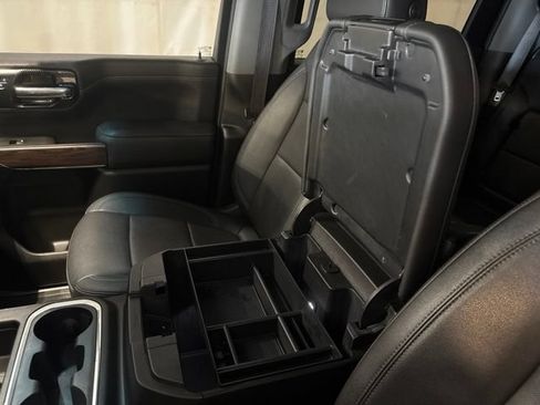 Used 2021 GMC Sierra 1500 SLT w/ SLT Premium Plus Package AWD/4WD image 26