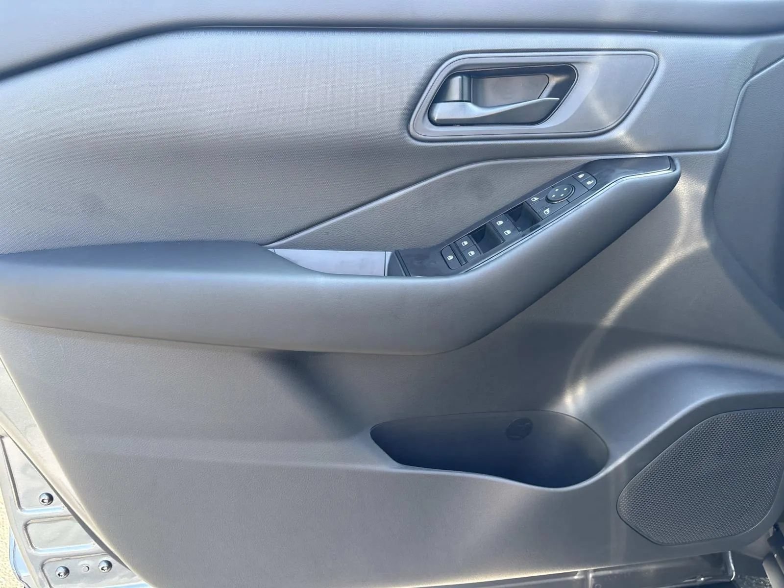 New 2026 Nissan Rogue S FWD image 20