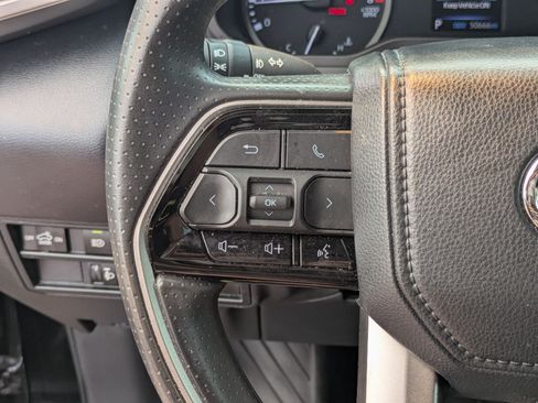 Used 2023 Toyota Tundra SR5 w/ SR5 Convenience Package AWD/4WD image 19