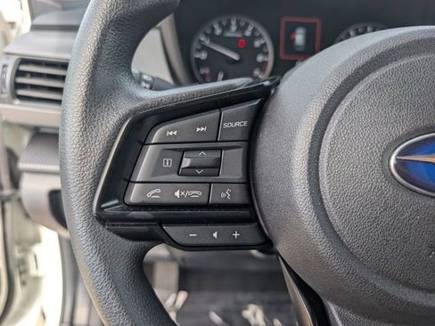 Used 2025 Subaru Crosstrek 2.0i Premium image 19