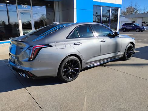 Used 2020 Cadillac CT4 V w/ Climate Package image 27