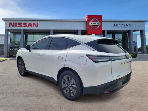 Used 2025 Nissan Murano SL AWD/4WD image 4