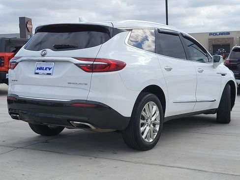 Used 2018 Buick Enclave Premium w/ Experience Buick Package image 5