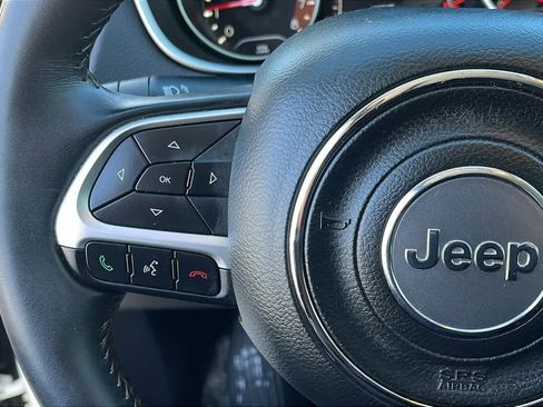 Used 2017 Jeep Compass Latitude w/ Popular Equipment Group image 12