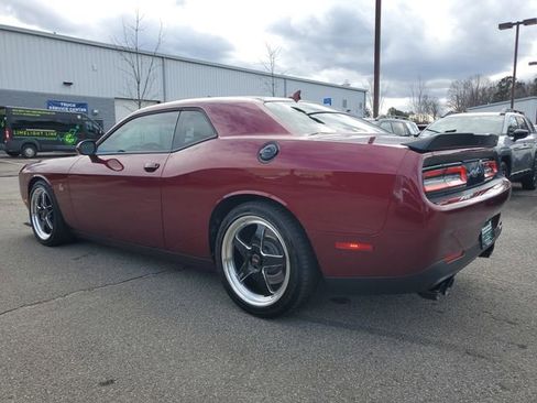 Certified 2022 Dodge Challenger R/T Scat Pack w/ Plus Package image 6