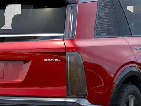 New 2026 Cadillac Vistiq Premium Luxury AWD/4WD image 11