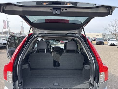 Used 2012 Volvo XC90 3.2 image 24