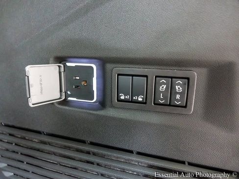 Certified 2026 GMC Yukon Elevation image 25