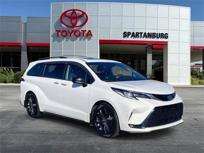 Used 2021 Toyota Sienna XSE