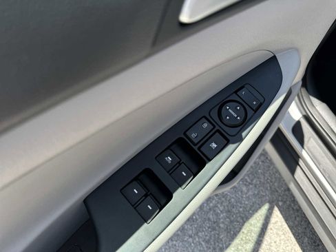 Used 2021 Hyundai Tucson SEL w/ Cargo Package FWD image 17