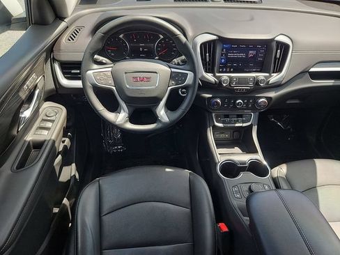 Used 2023 GMC Terrain SLT FWD image 12